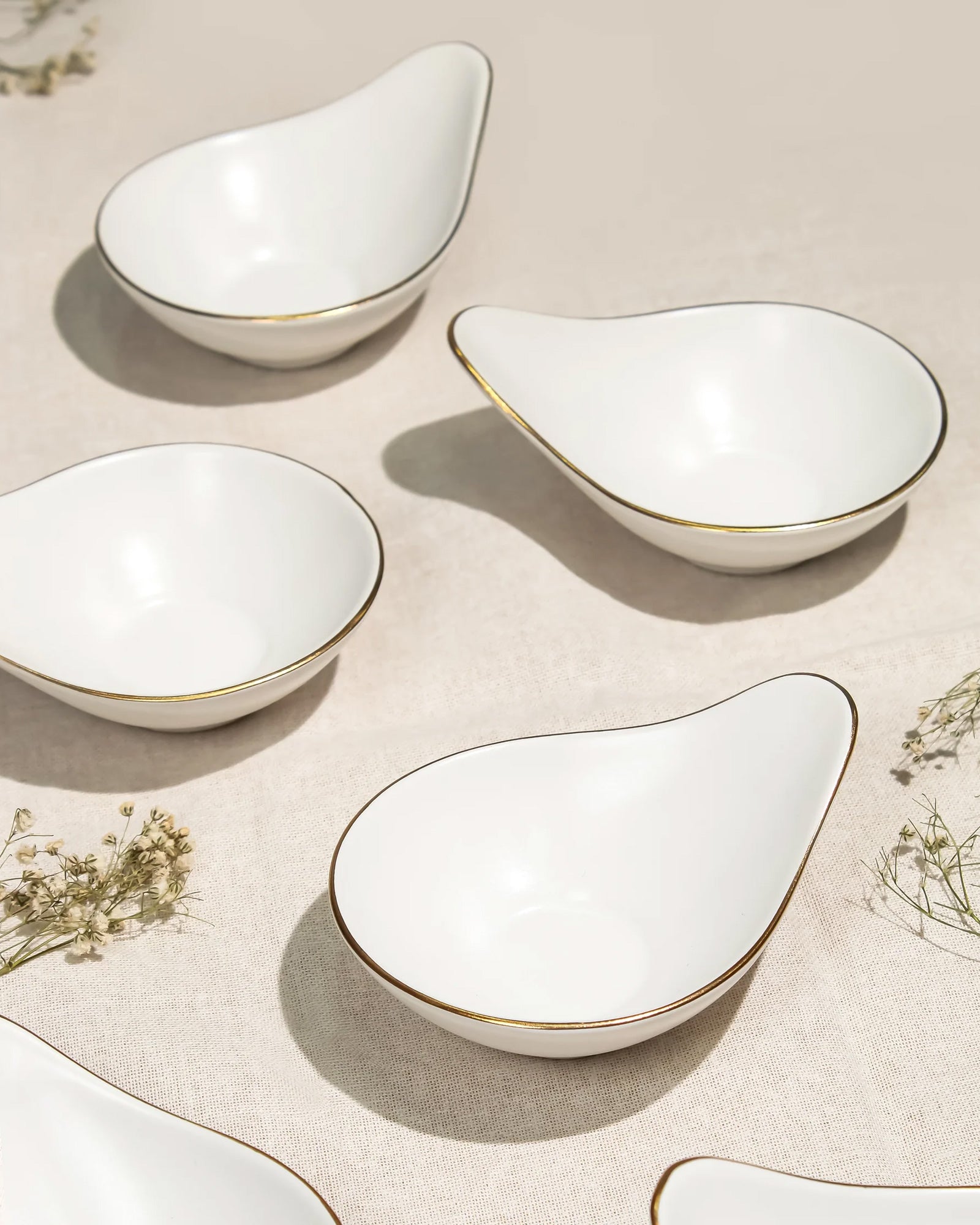 White || Bloom Vegas Deep Acute Shaped Dish - Set of 6